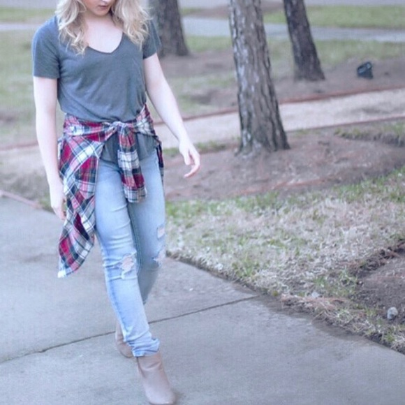 Full outfit - Picture 1 of 1